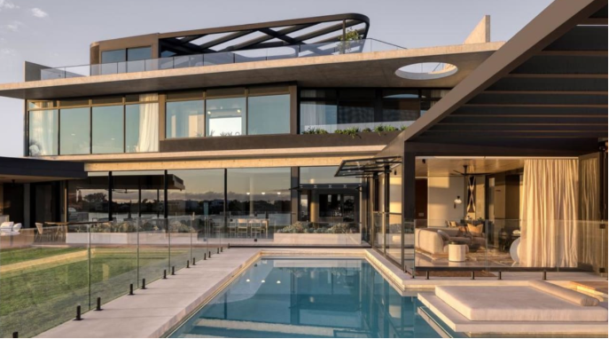 What the Best Luxury House Builders in Gold Coast Actually Deliver That Others Simply Cannot